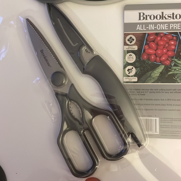 Brookstone All in one-4 Piece Food PREP Set  NEW! - Picture 5 of 9